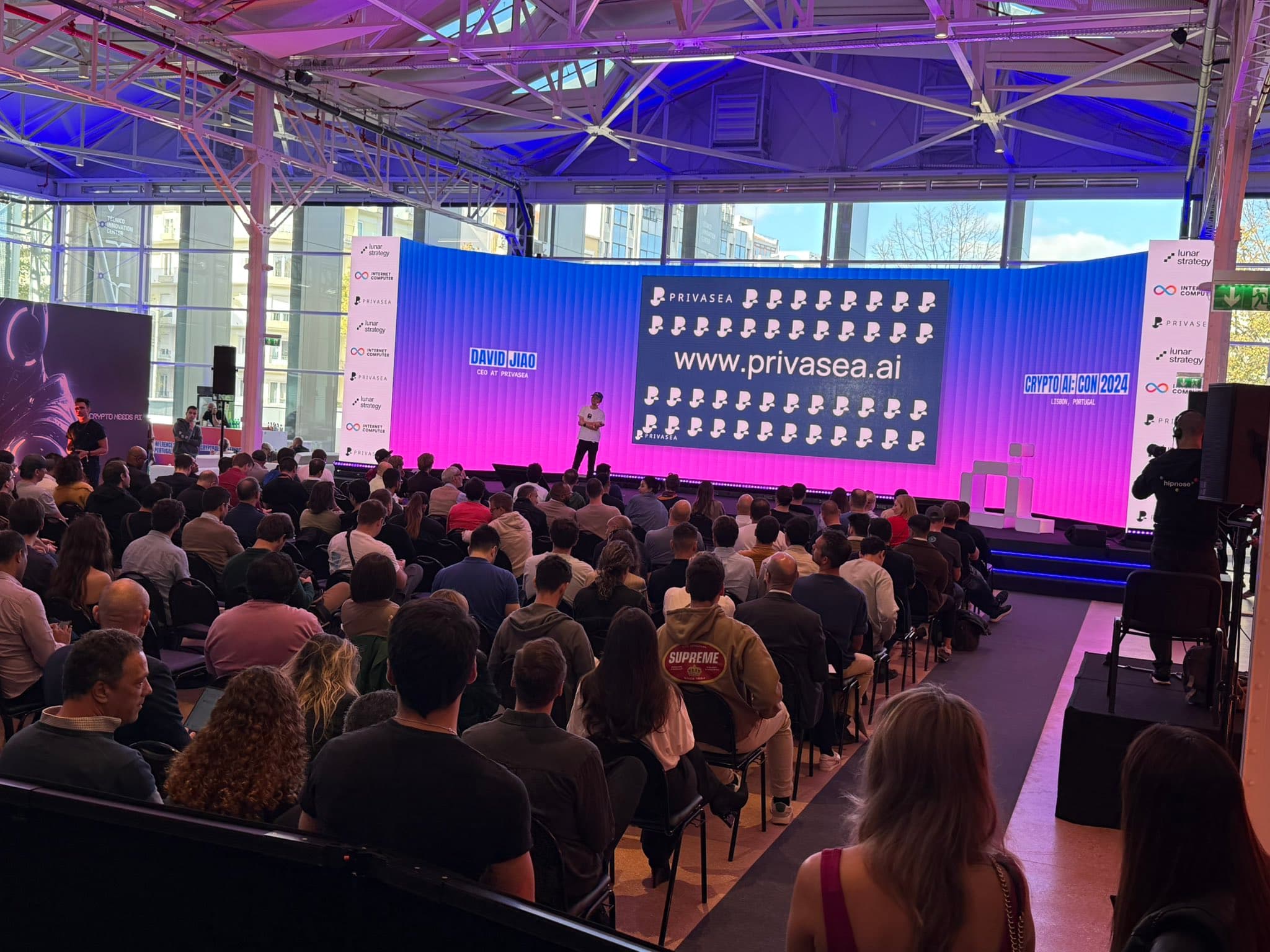 Decebal Dobrica speaking at a technology event